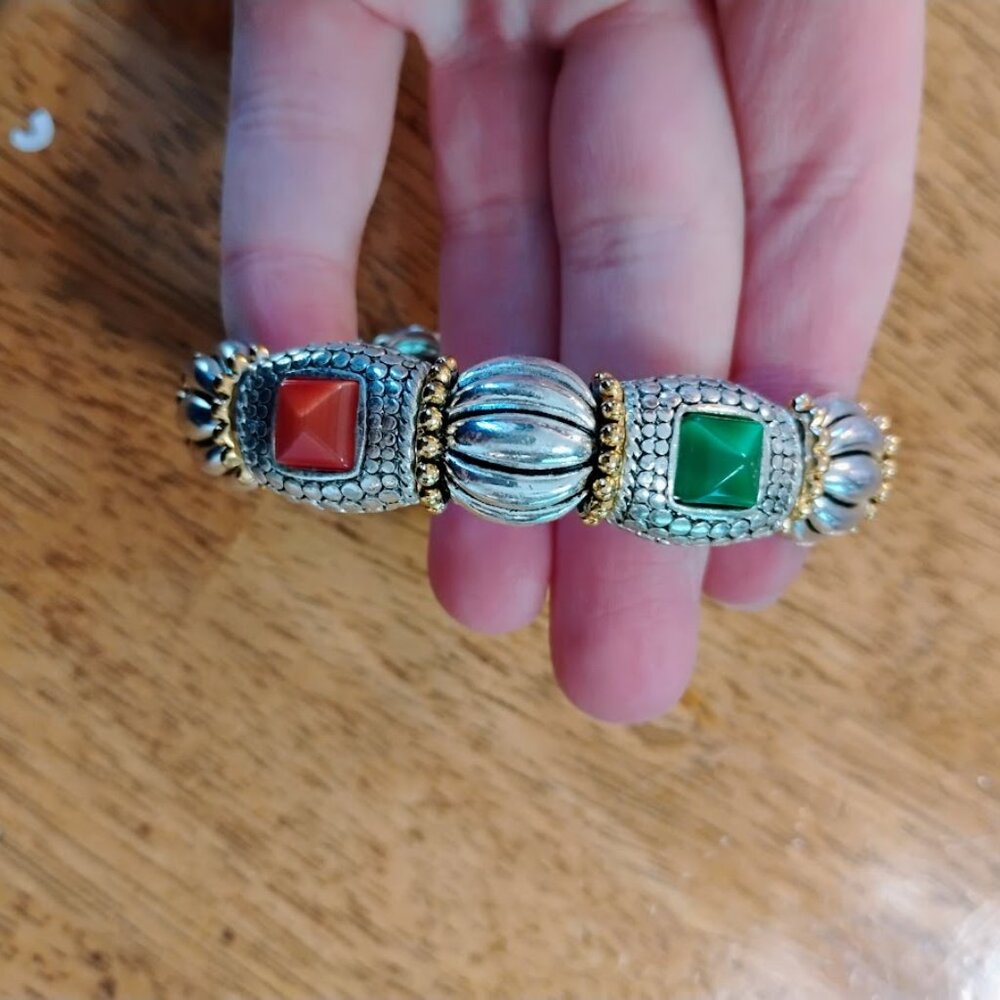 Unusual bracelet